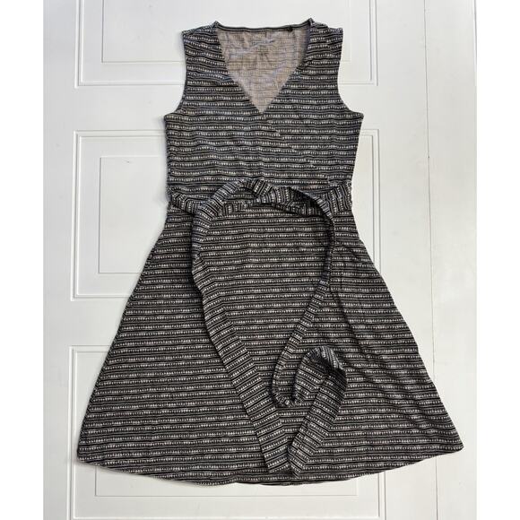 Toad & Co Faux Wrap Tie Waist Sleeveless Dress Striped Dot Pockets Size Small - Picture 1 of 7
